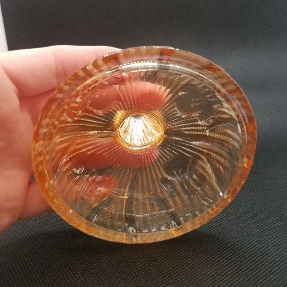 Jeannette Iris and Herringbone Vintage Iridescent Sugar bowl with lid - Picture 9 of 11